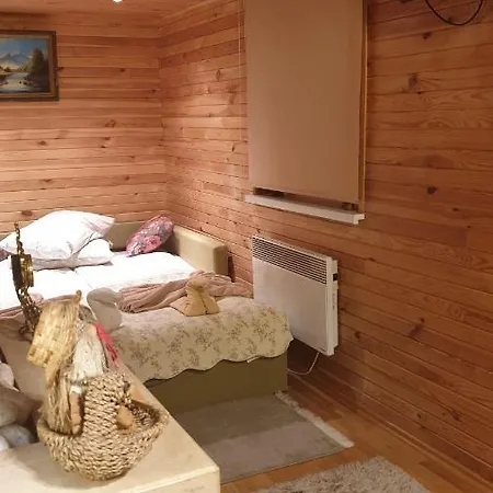 Jurmala's Center Eco House Hébergement de vacances